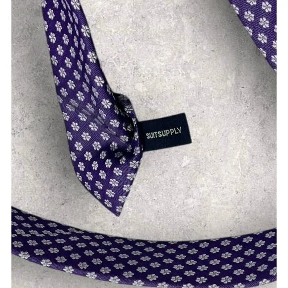 SUITSUPPLY Silk Tie XL Purple Silver Floral W:3.2 EUC